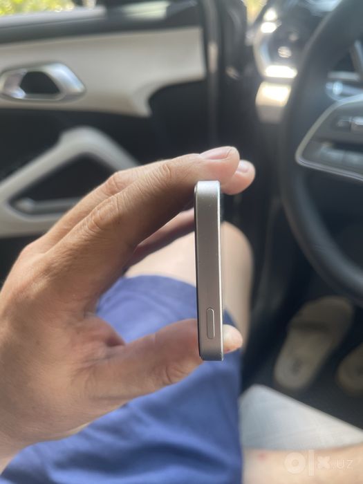 Продам Iphone 5S