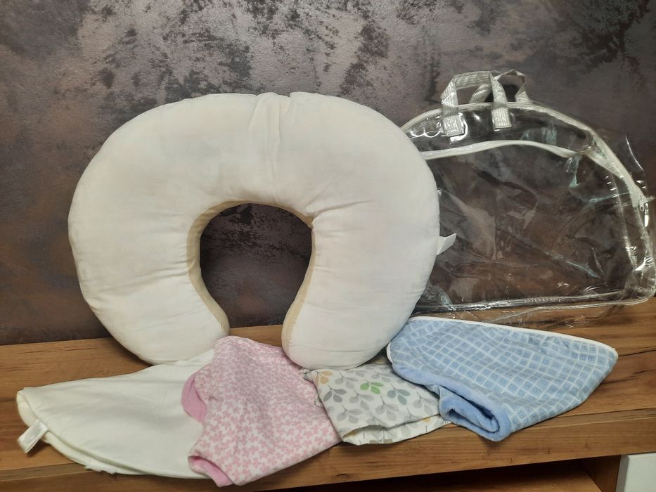 Pernă pentru alăptare bebelus 4 in 1 Chicco Boppy +4 huse