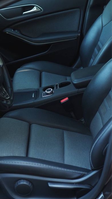 Продавам Mercedes GLA 200d, 2016 г.