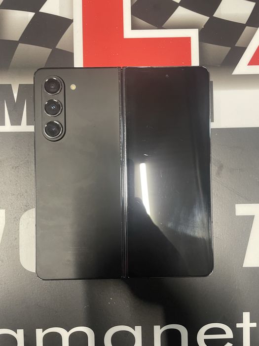 Samsung galaxy z fold 5