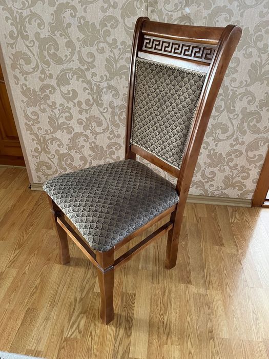 Стулья отличного качества