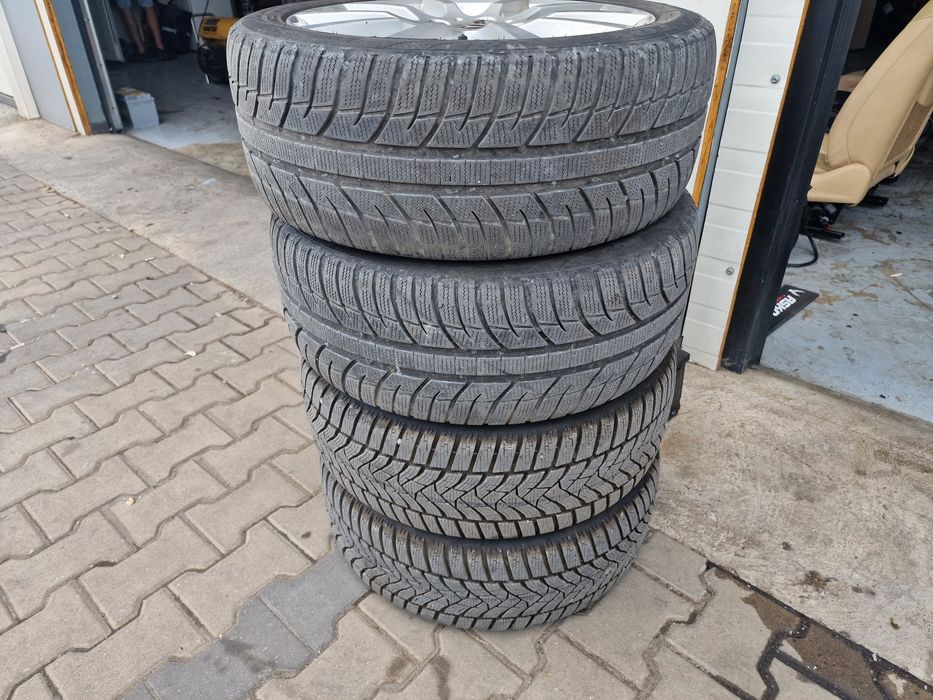 Гуми с Джанти за Mercedes C class W204 225/45 R17 Dunlop 2024