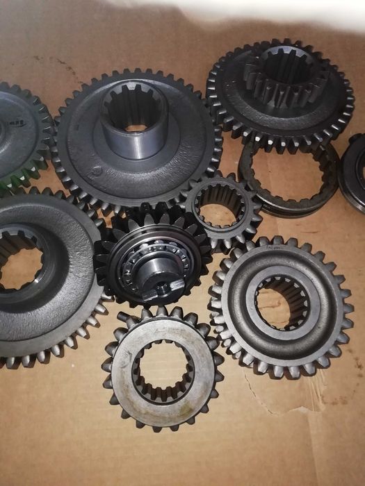 Колянов вал Беларус 952/Болгар ЮМЗ нов модел Д65.