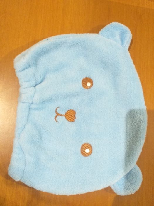 Бебешка шапка за баня