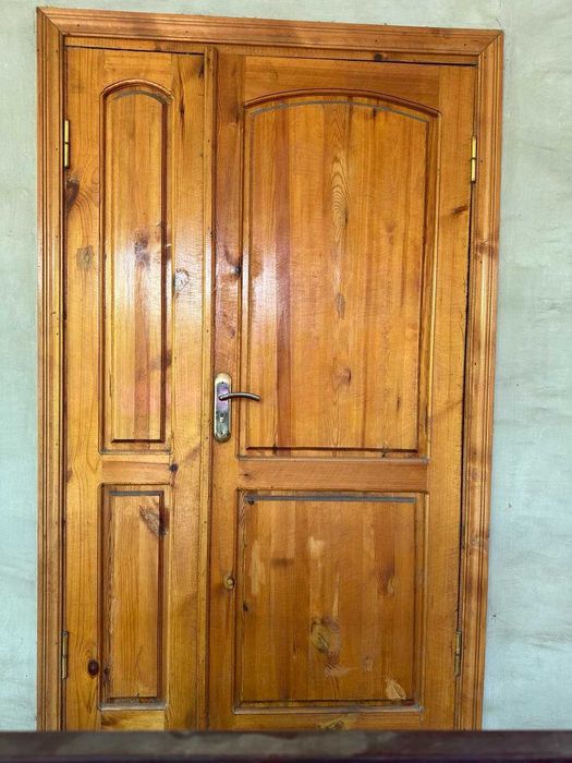 Б/У ёғоч эшик ва ромлар сотилади (ҳолати жуда яхши)