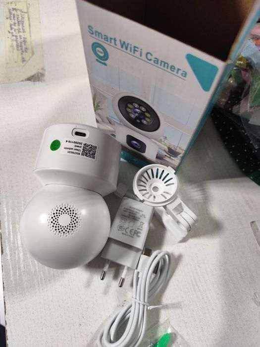 Smart WiFi камера