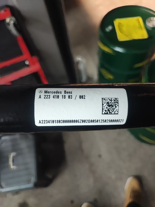 Преден кардан за W223