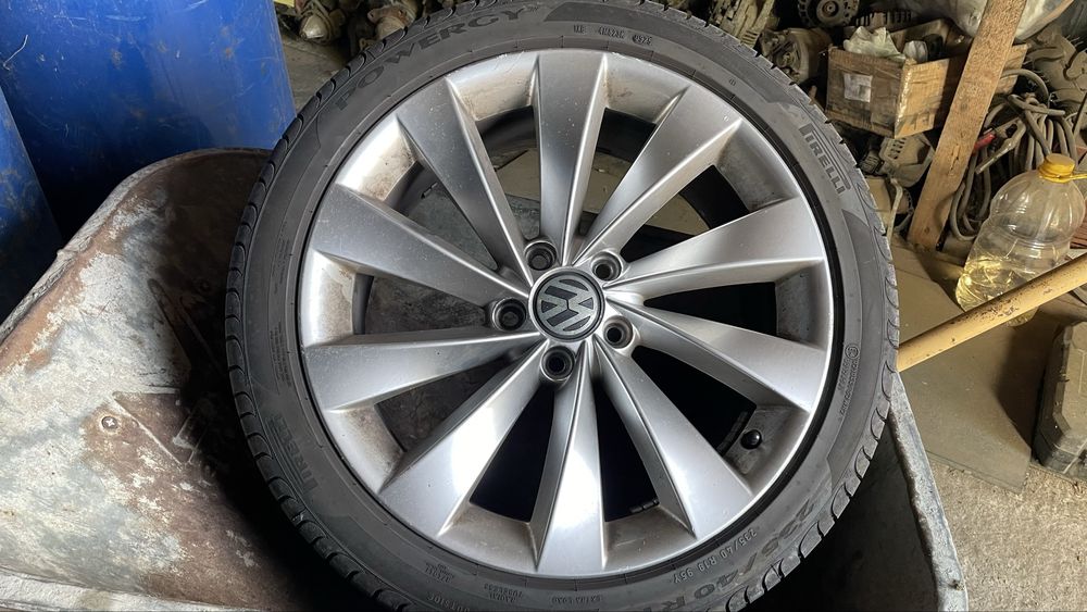 Roti Interlagos cu anvelope vara Pirelli Powergy XL