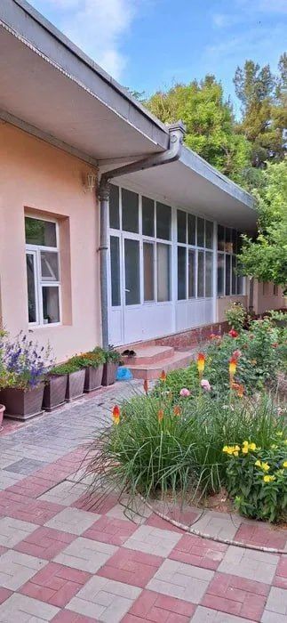 Сотилади Дом Яккасарай Ракат Боши 10 Соток Фасад 18м ор. Seoul Mun