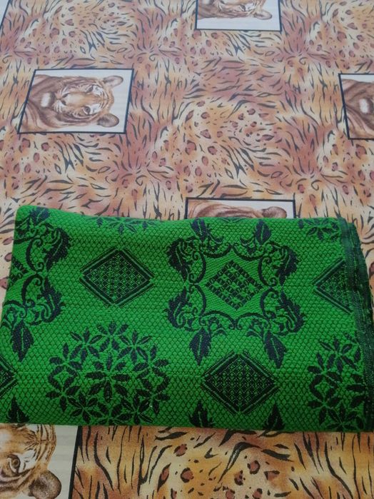 Автентична покривка за легло