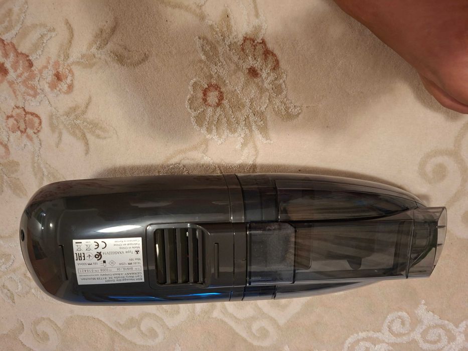 Aspirator Bosch BHN16L cu Set accesorii Bosch BHZTKIT1