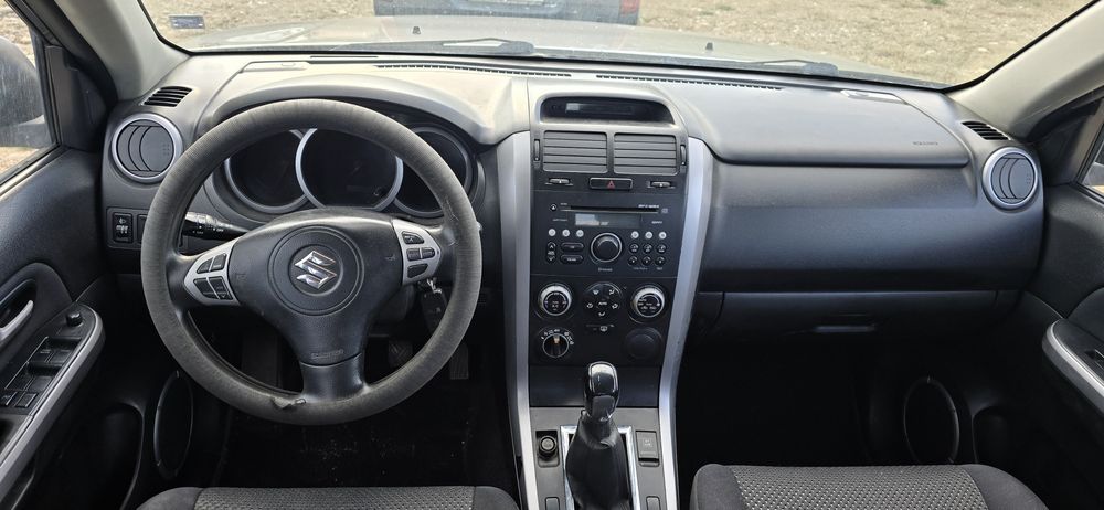 Suzuki Grand Vitara 1.9 ddis 129 На части!