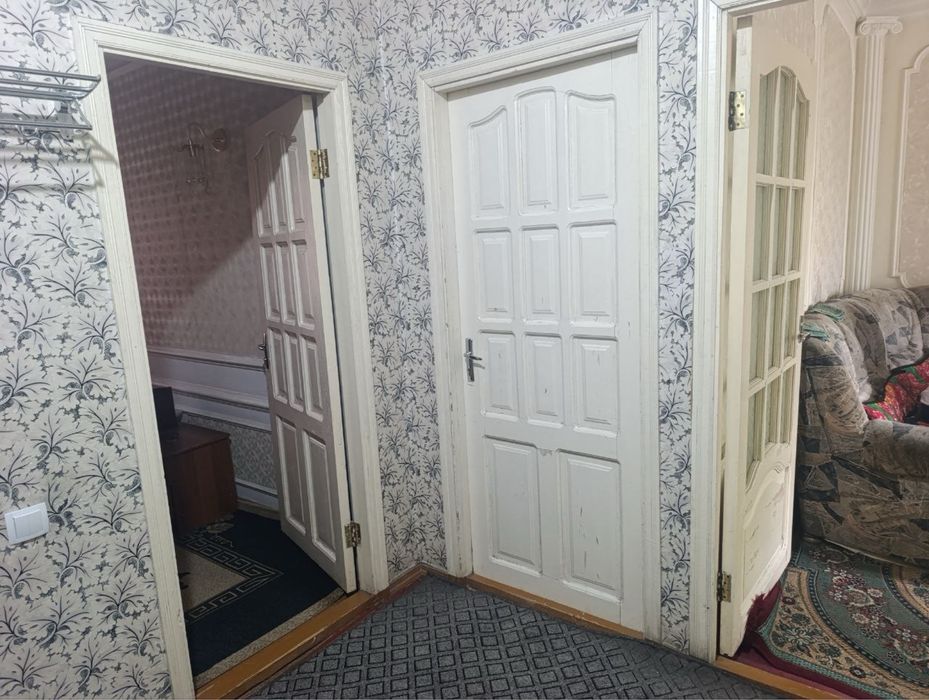 Продается квартира, Мирабадский р-н, Куйлюк Массив 1 3/2/4 не торец