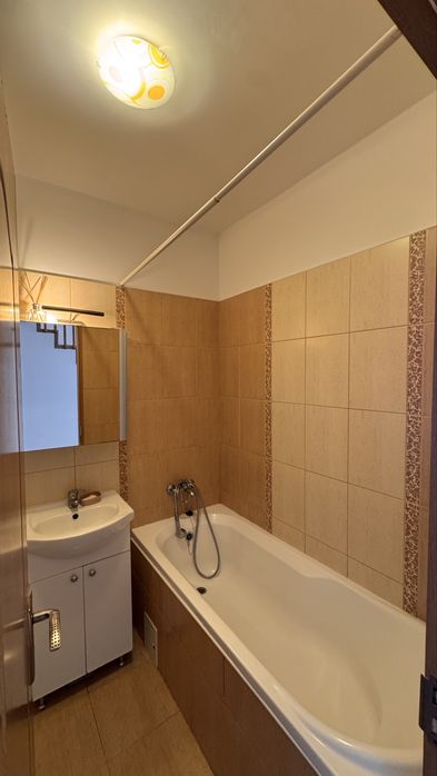 Apartament cu o camera/ Garsoniera 7 Noiembrie, zona Faget, 5-10 minute de UMFST si Spitalul Judetean
