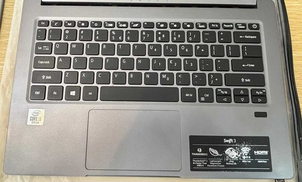 Laptop ACER ultrabook SF314-57 14inch FHD I5 1035G1 pentru piese