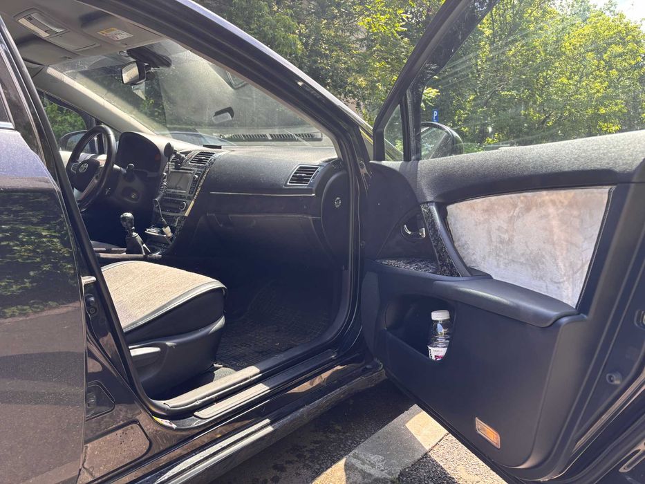 Toyota Avensis 2013 2.0 diesel