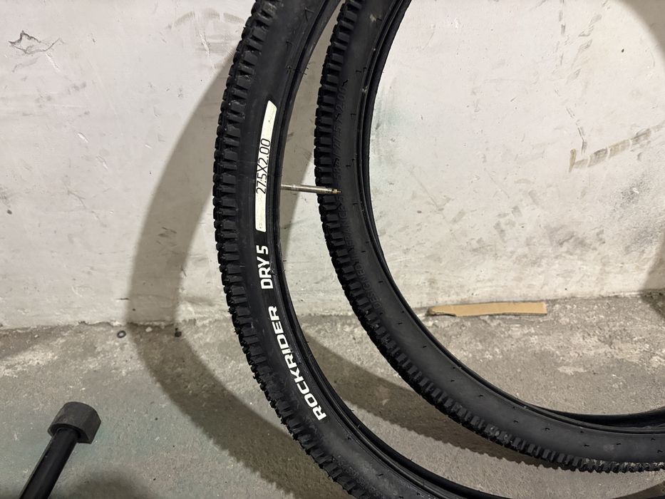 Комплект гуми с вътрешни 27.5