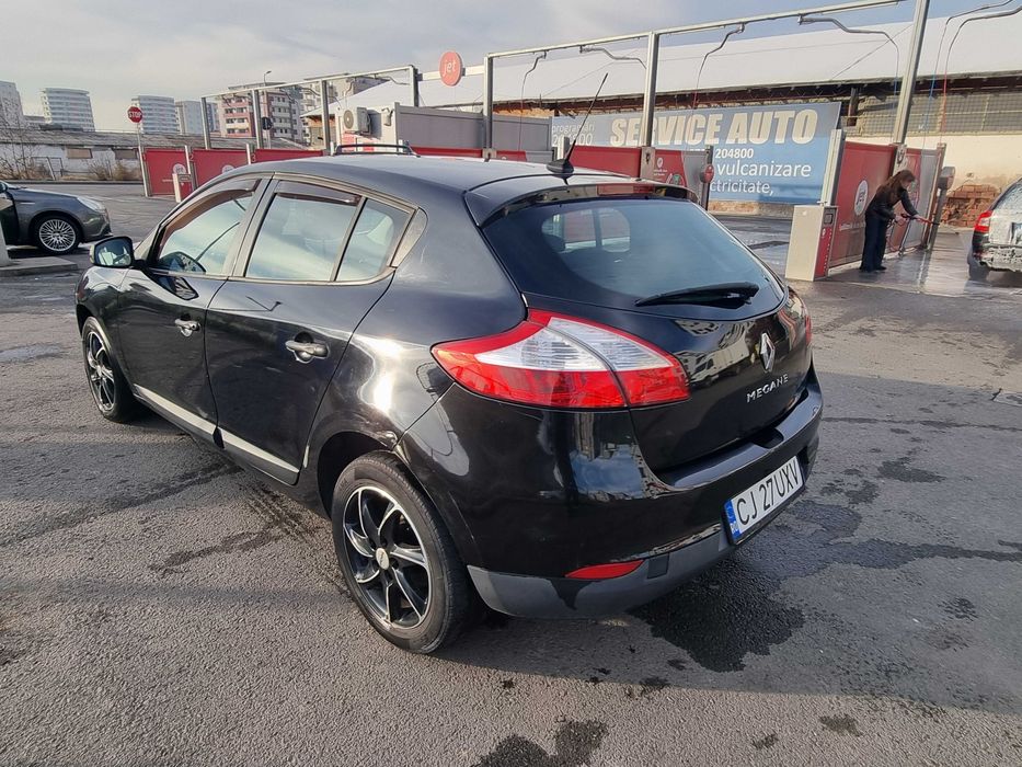 Vand Renault Megane 3, 1.6 benzina + GPL