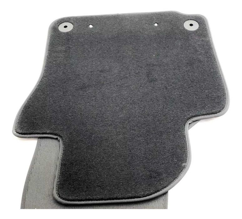 Велурени Стелки Оригинални VW Golf 6 Чисто нови Предни