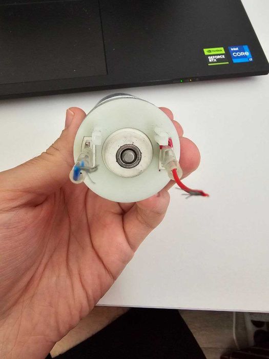 Электродвигатель, для миксера, фена и т.д.