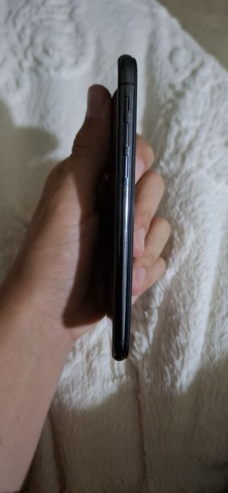Iphone x на 64 gb.