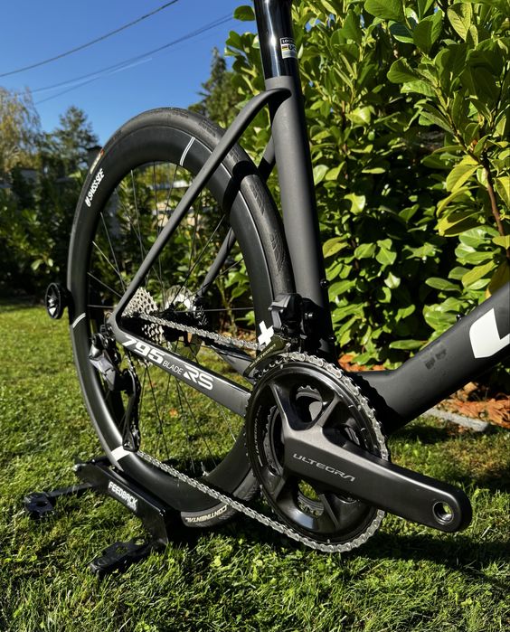 Bicicleta Look 795 Blade RS2, an 2024, marime L(56), Di2, Swiss Side