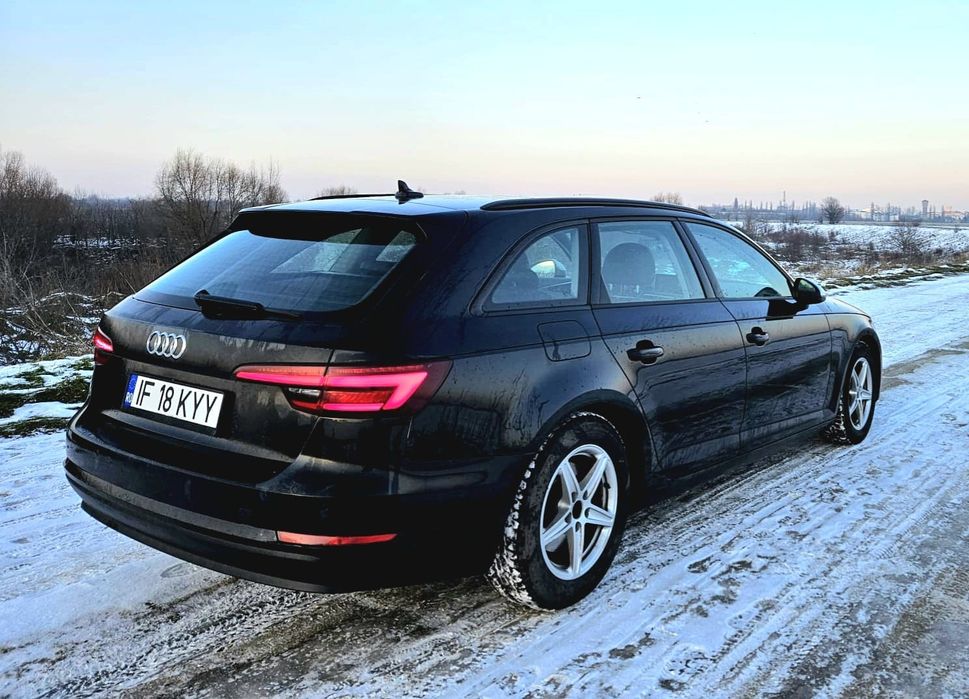 Vand Audi A4 2017 virtual cockpit