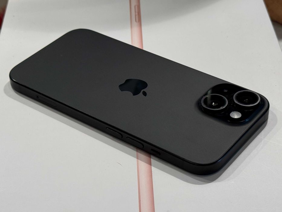iPhone 15 128GB Black – Отличен, 88% Батерия!
