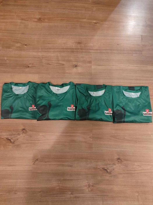 Футболни тениски