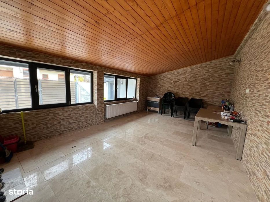 Vila de inchiriat zona Voluntari