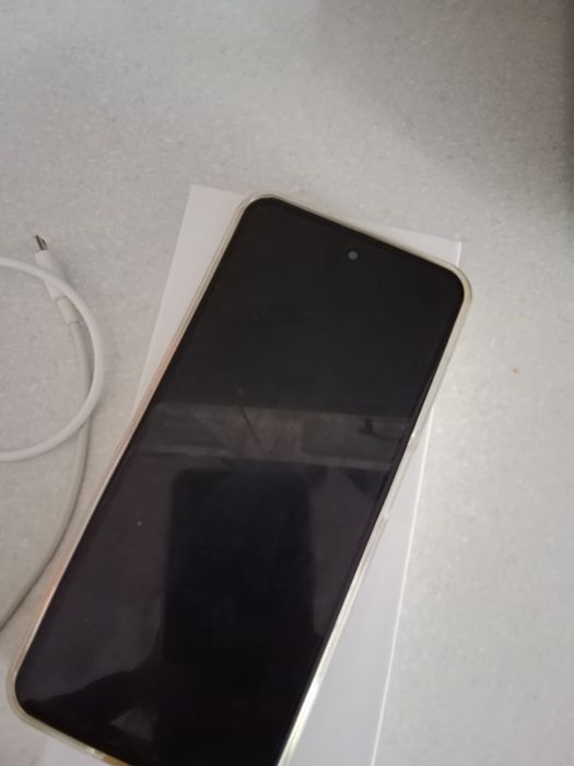 Oppo A98  телефон