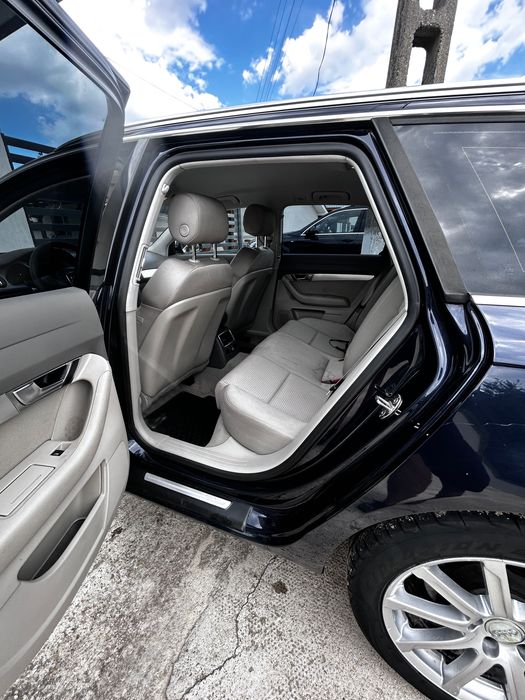AUDI A6 Avant 2011 — imagine 4
