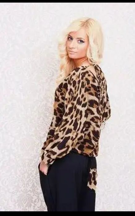 Продаются  новые  комбинезоны