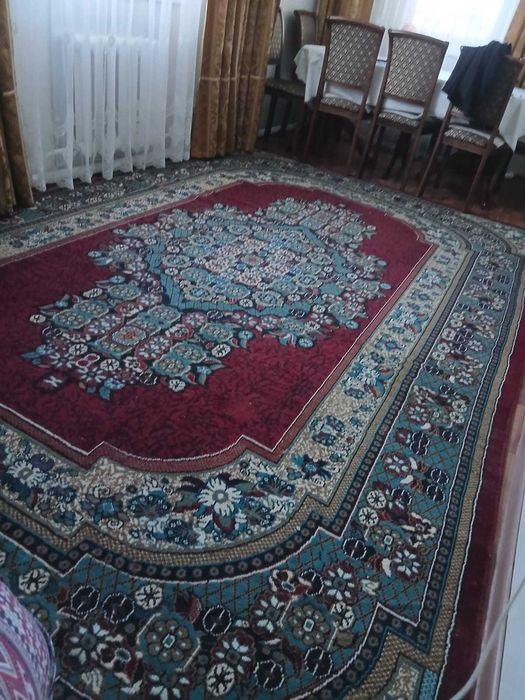 ковер для зала отличный