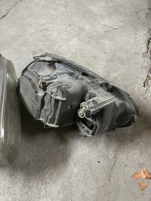 Фары передние Golf