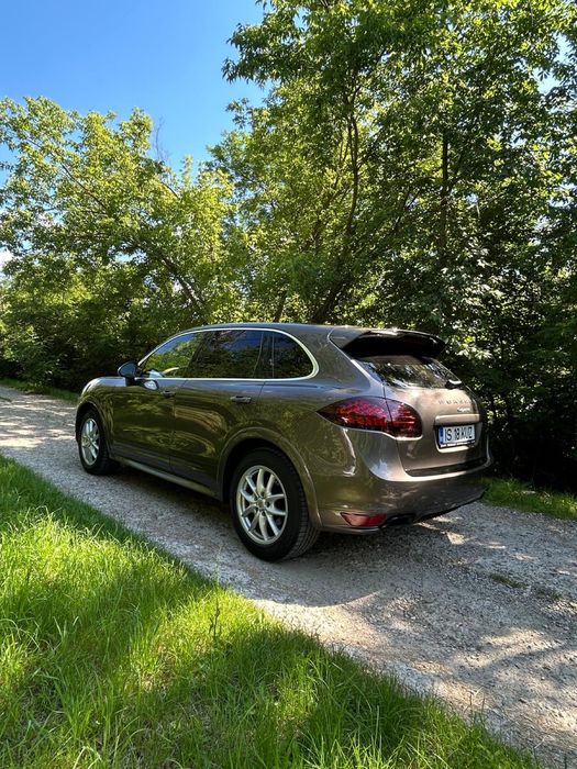 PORSCHE Cayenne 2012 — imagine 3