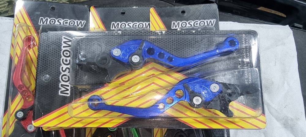 Тормозной ручкалар скутерга тушади