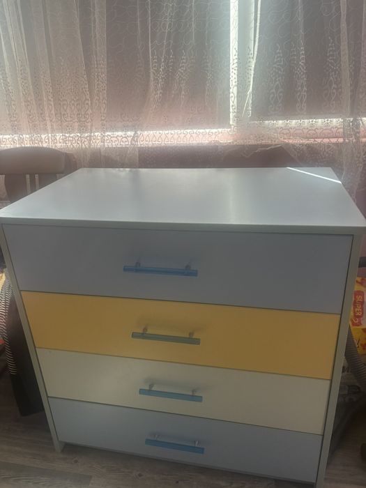 Пълен комплект детско обзавеждане