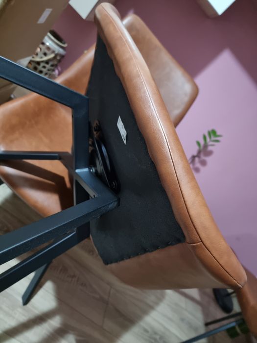 Scaune rotative din Piele ecologica, 3 bucati, Noi nefolosite.