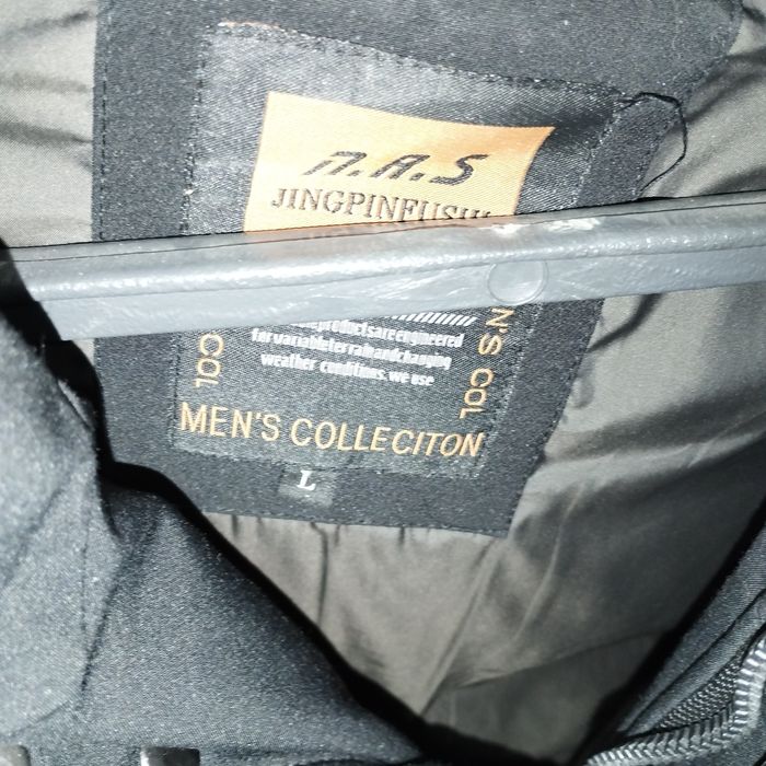 Продам мужскую зимнюю куртку