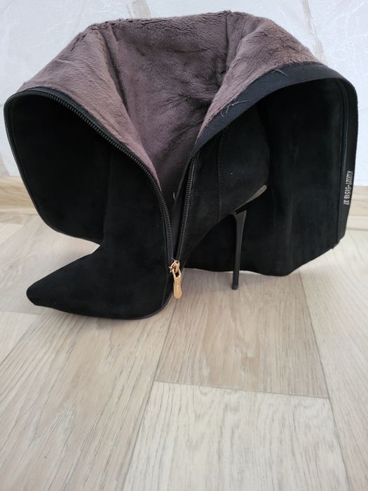 Продам сапоги д/с