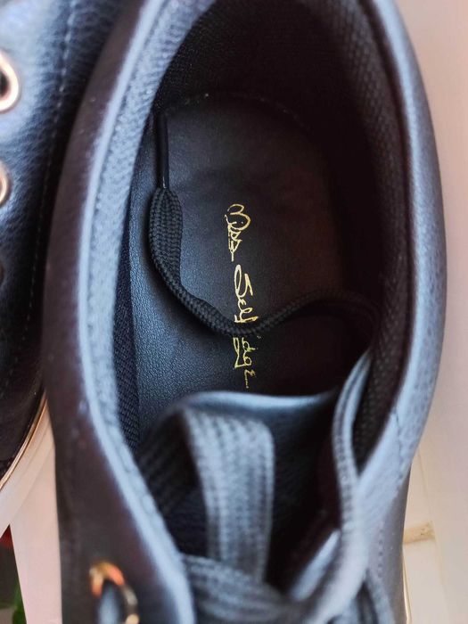 Tenisi Miss Selfridge