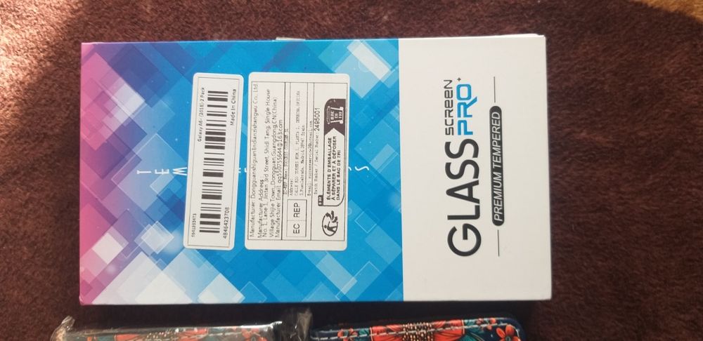 Huse ,folii si diverse