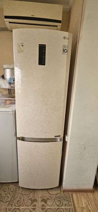 Холодильник продам