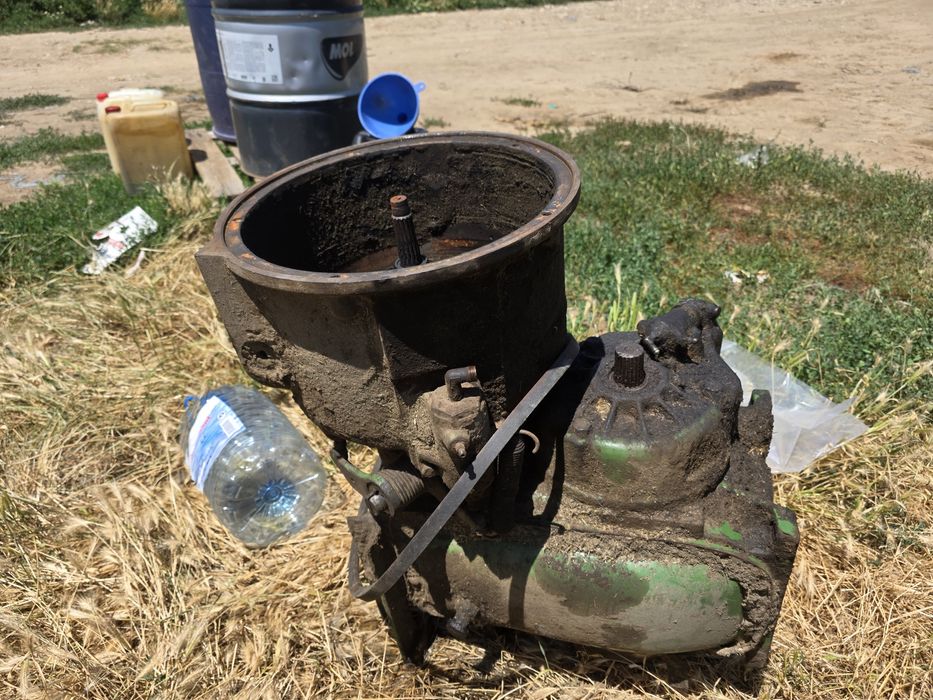 Cutie viteze john deere revermatic