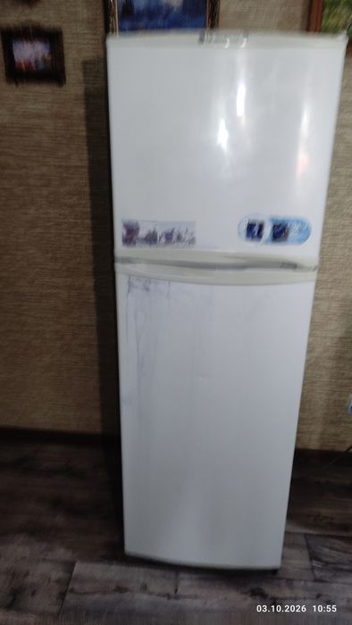 Продам холодильник LG