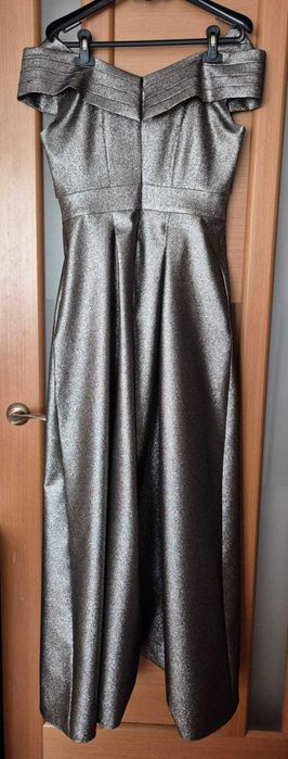 Вечернее длинное платье