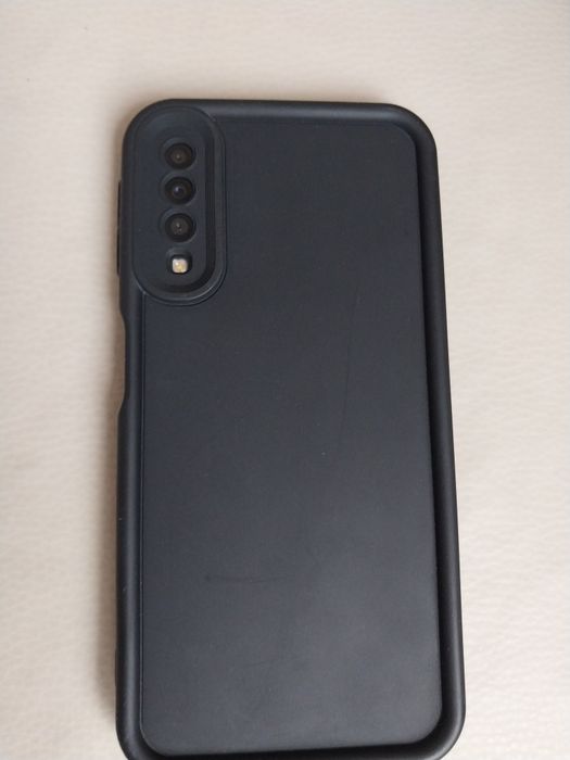 Samsung A7 2018 в хорошем состоянии
