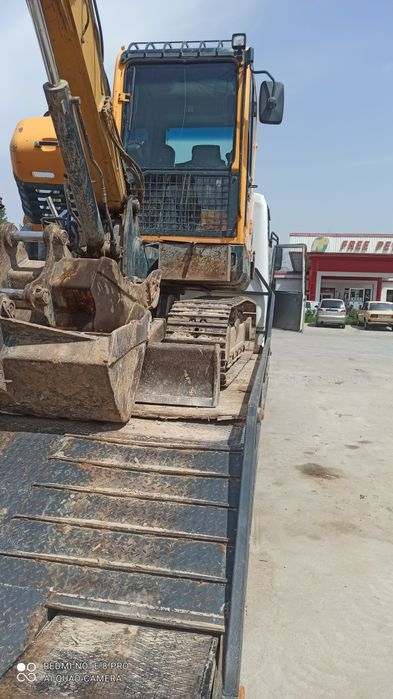 Usluga gusenichniy ekskavator