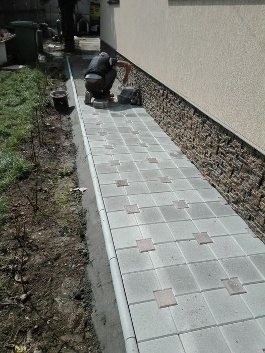 Pavaje din beton vibrocomprimat Pavele Dale model dublu topor